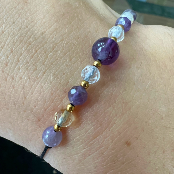 Crown Chakra Bracelet - Image 4