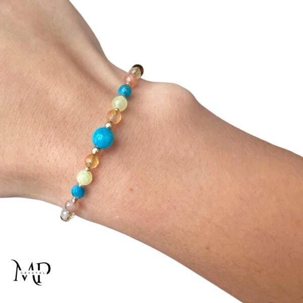 A summer -season bracelet